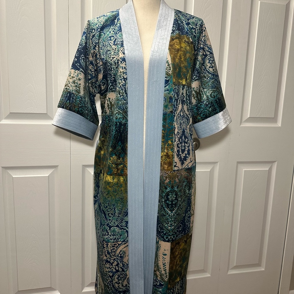 Multicolor Patterned Kimono Robe - image 3
